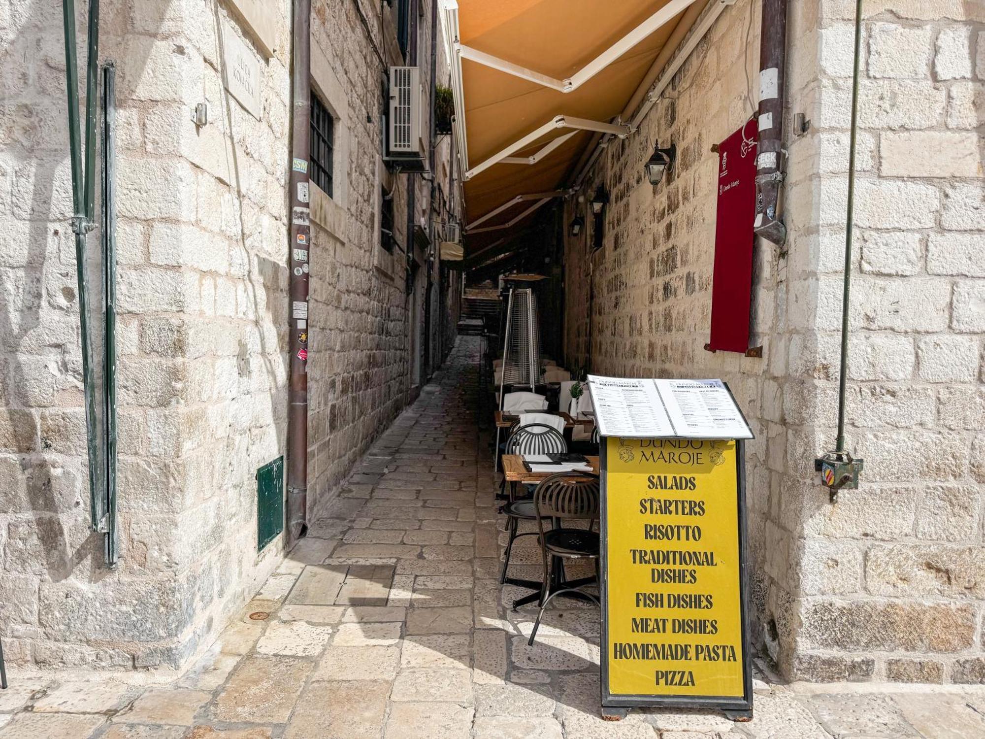 Apartments Lovro & Lena Dubrovnik Exterior photo